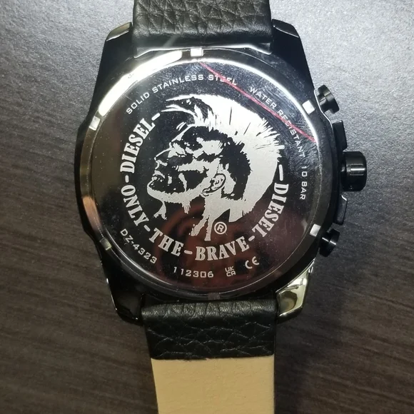 Diesel Mega Chief DZ4323 Watch - Picture 7 of 14